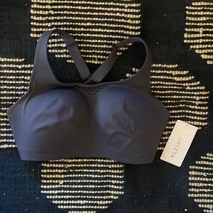 Athleta phenomena grape colored bra B-DD